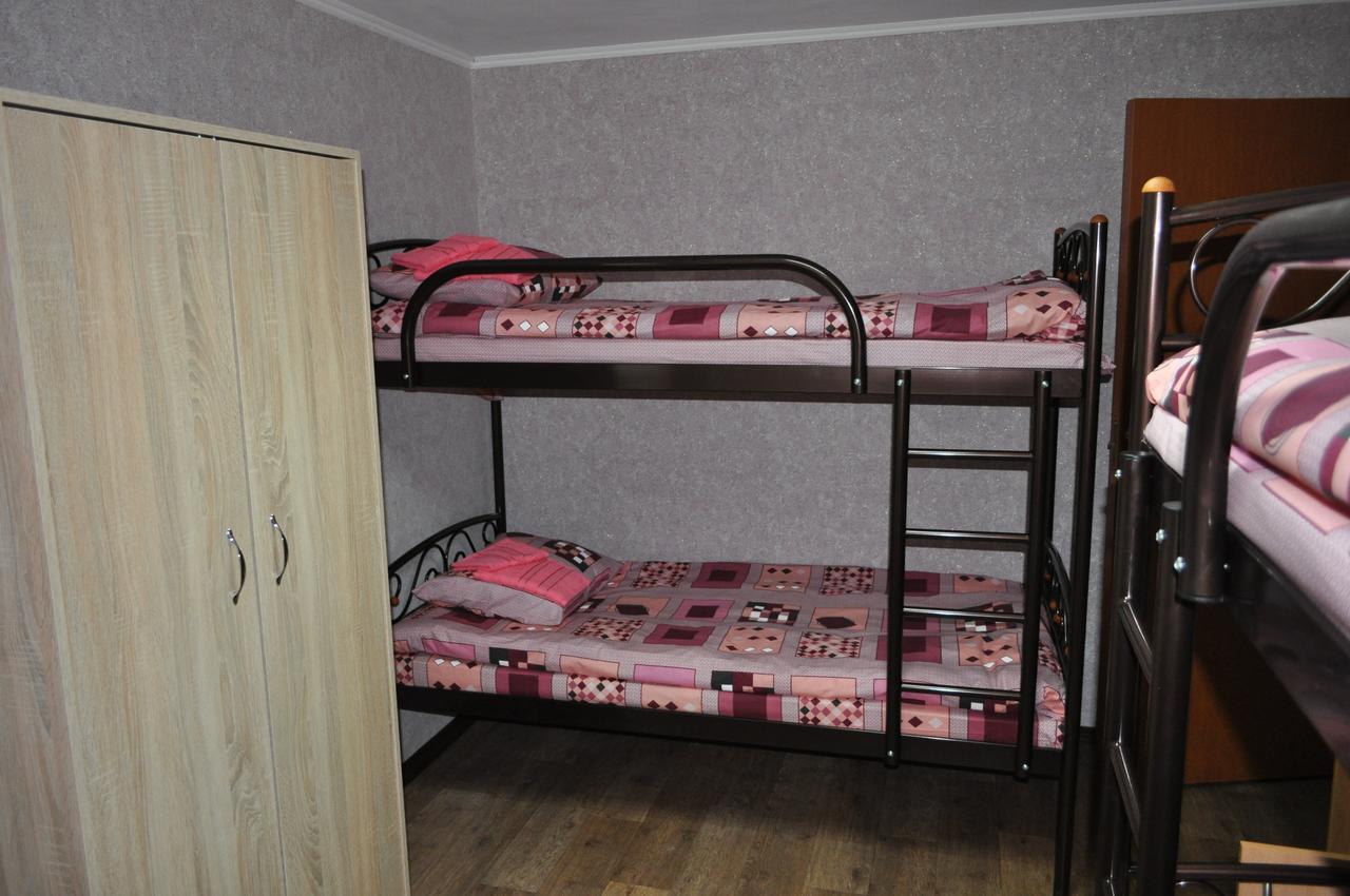 Hostel Bayit Kremenchuk Ngoại thất bức ảnh
