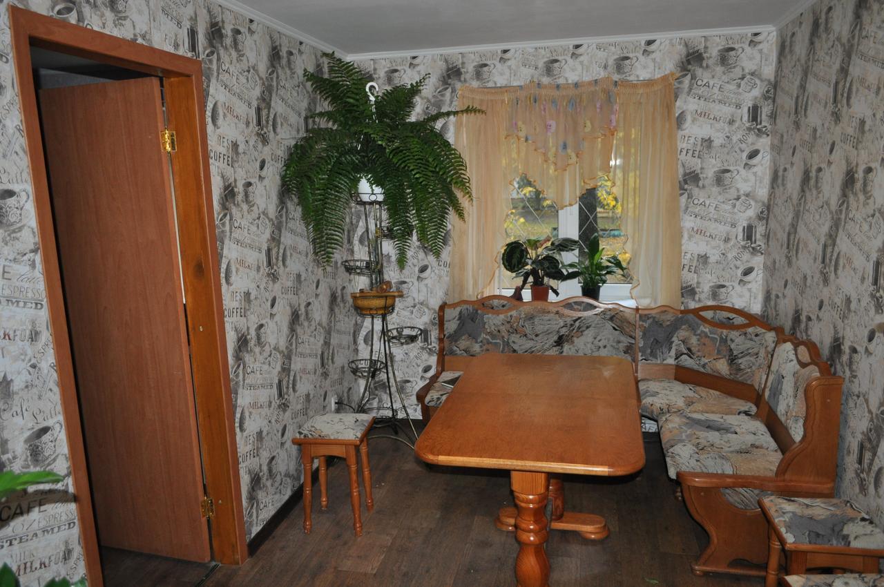 Hostel Bayit Kremenchuk Ngoại thất bức ảnh