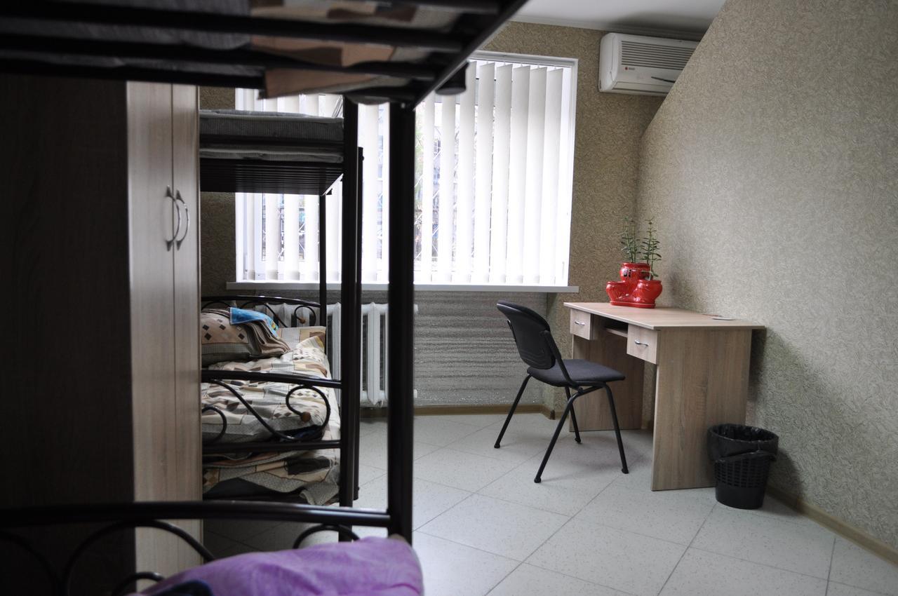 Hostel Bayit Kremenchuk Ngoại thất bức ảnh