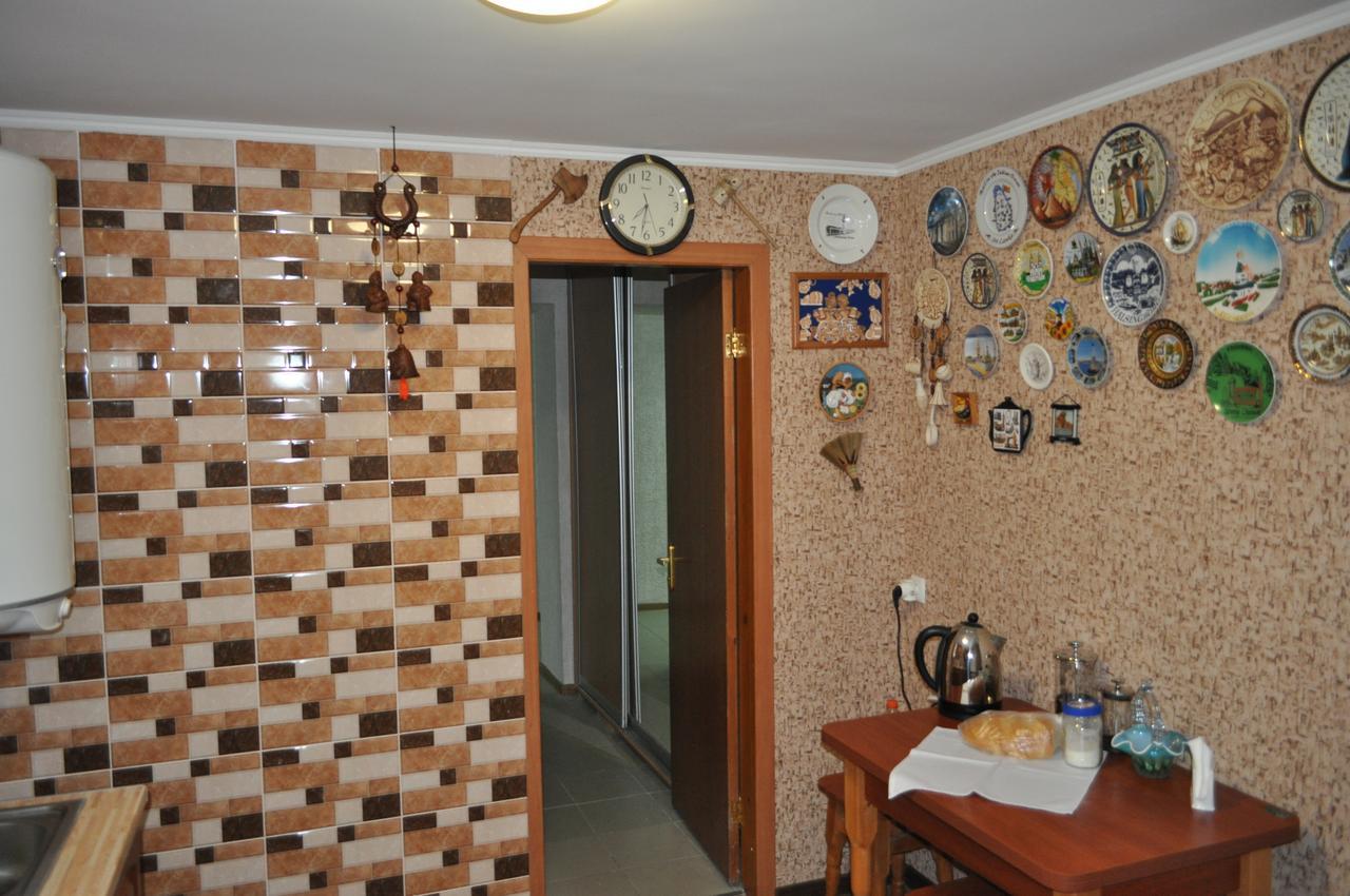 Hostel Bayit Kremenchuk Ngoại thất bức ảnh